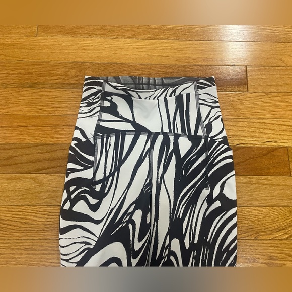 Lululemon Swift Speed High-Rise Tight 28" Spin Off Vapor Graphite Grey Size 2 - Picture 5 of 8